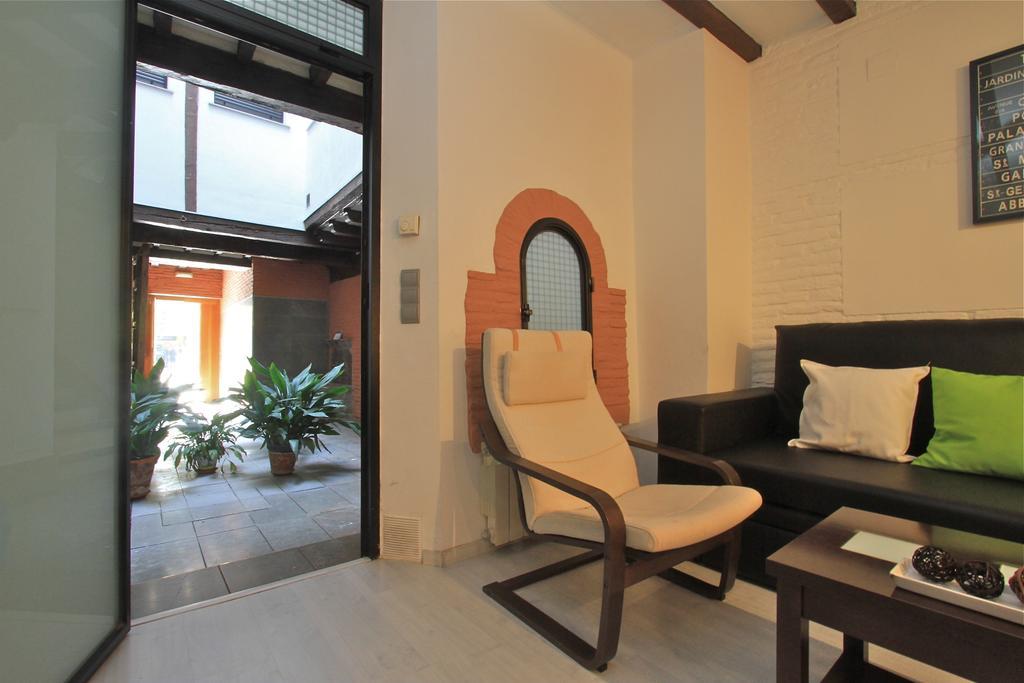 Apartamentos Inside Alhacaba Granada Kamer foto
